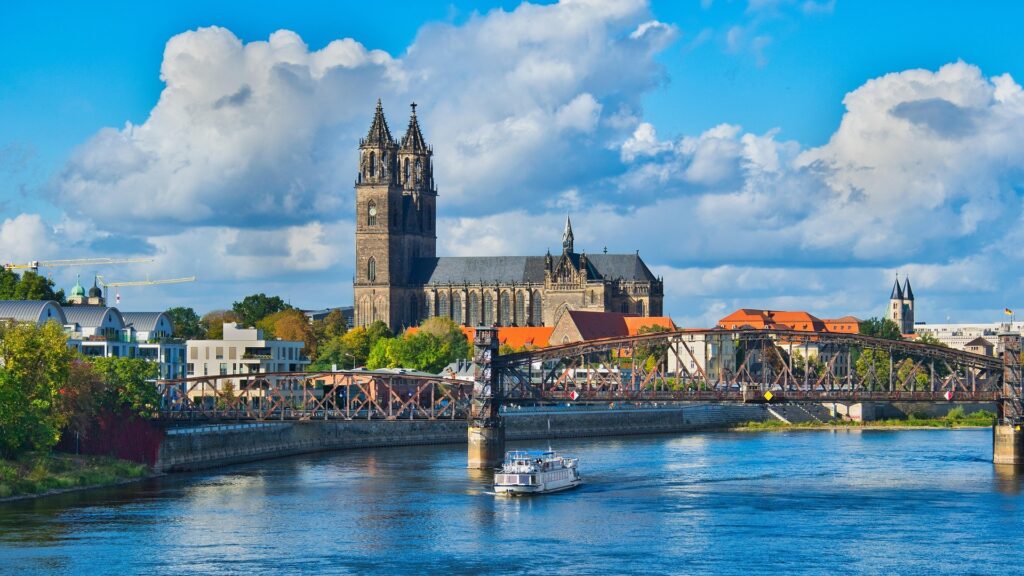 De dom van Maagdenburg aan de Elbe